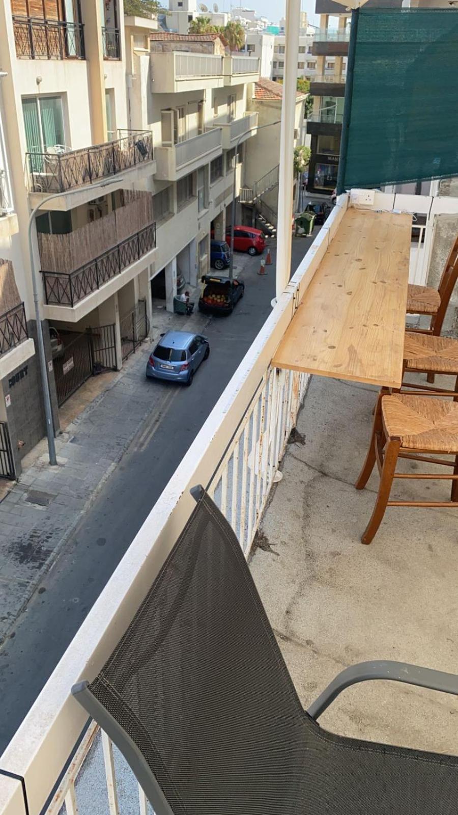 Unique City Hostel 100 Meters From Beach Larnaca Bagian luar foto